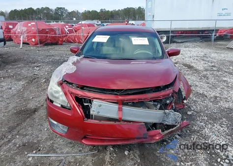 2013 Nissan Altima 2.5 S z USA, uszkodzony, nr VIN 1N4AL3AP3DC118322